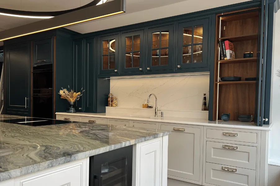 Kitchen-design-house-kitchen-showroom-in-rochester-kitchen-display-aug-2026 Classic Stoneham Kitchen with bi-fold storage unit in kitchen showroom in Rochester